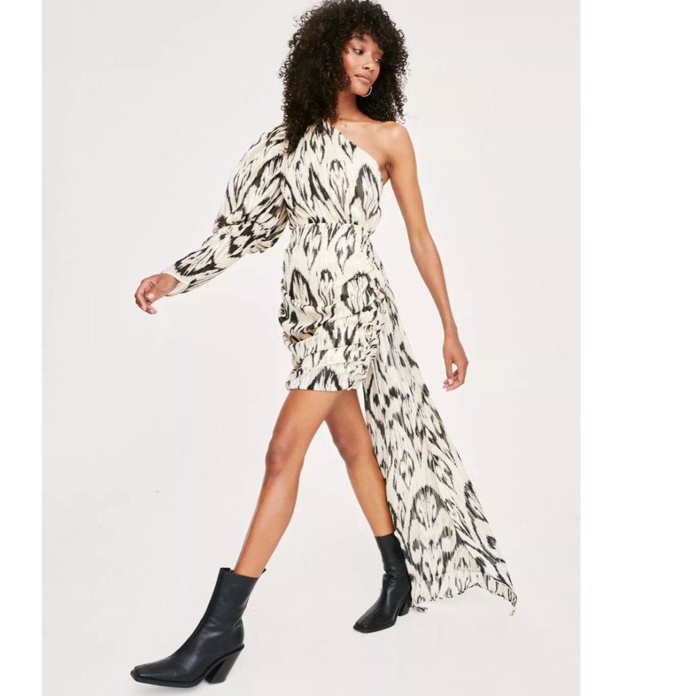 NASTY GAL Abstract Print Long Sleeve Train Dress Size 10